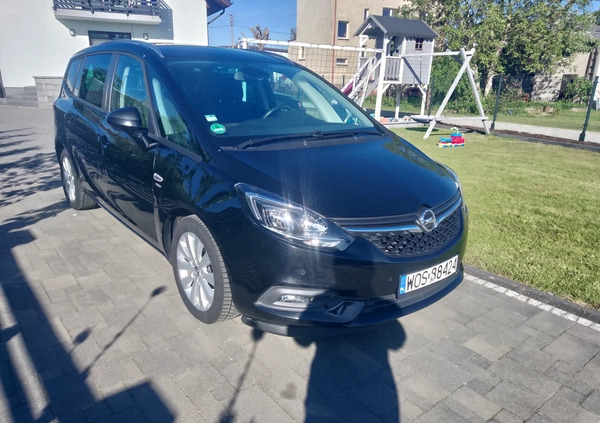 Opel Zafira cena 39500 przebieg: 204000, rok produkcji 2018 z Janowiec Wielkopolski małe 326